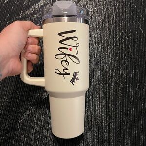 Wifey 40 oz Tumbler NIB